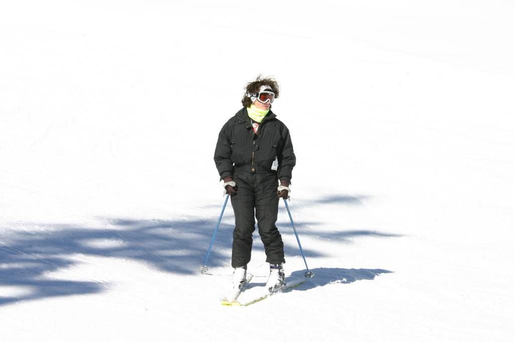 2006/03(March)/Skiing-WolfCreek/1024x768_2006-03-14-Skiing-Wolfcreek-037-Suzi.JPG