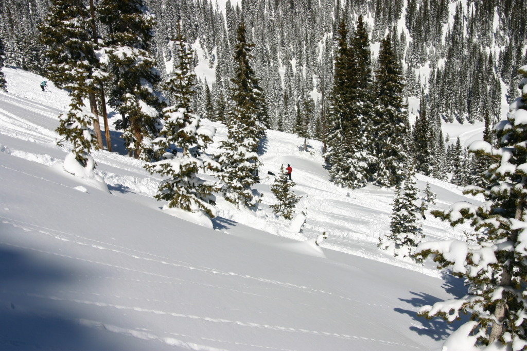 2006/03(March)/Skiing-WolfCreek/1024x768_2006-03-14-Skiing-Wolfcreek-057-double-diamond.JPG