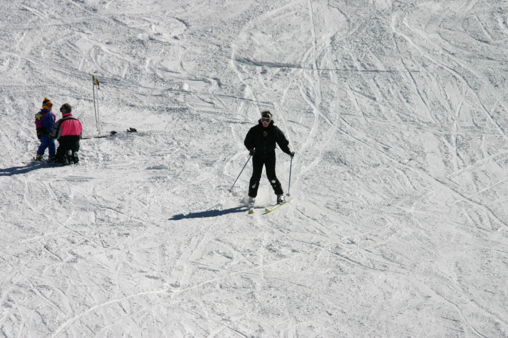 2006/03(March)/Skiing-WolfCreek/1024x768_2006-03-14-Skiing-Wolfcreek-119-Suzi-Ren-McKenzie.JPG