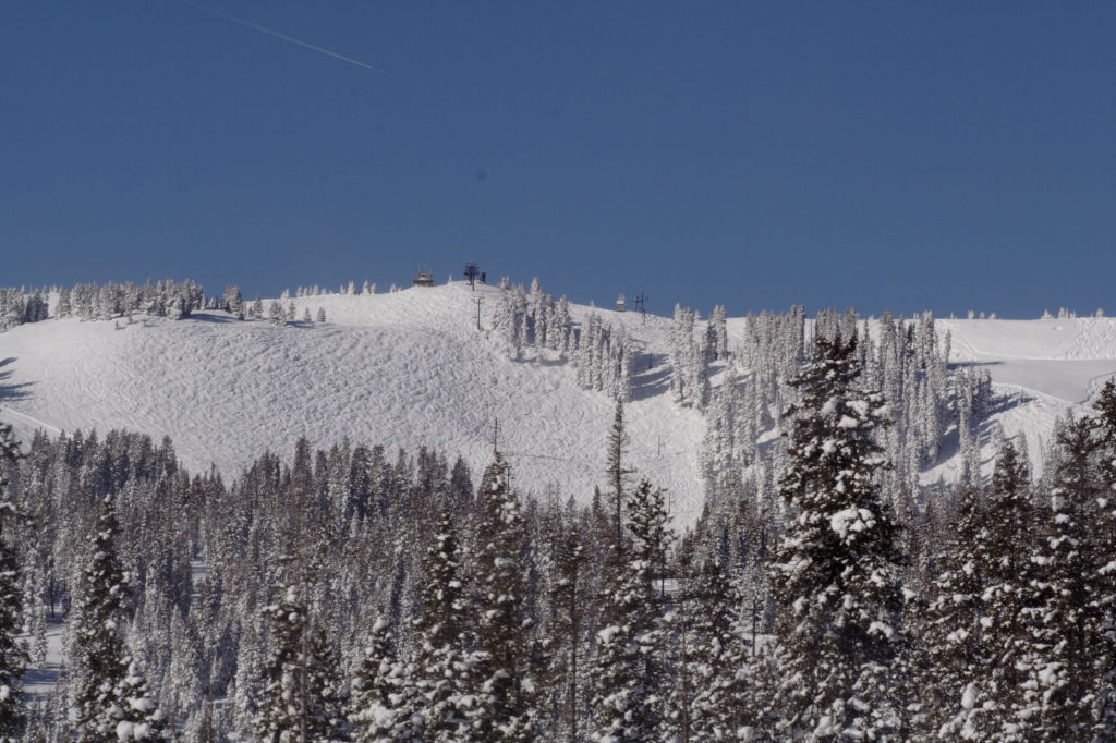 2006/03(March)/Skiing-WolfCreek/1024x768_IMG_3745.JPG