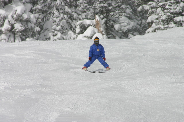 2006-03-13-Skiing-WolfCreek-14-Brittney.JPG