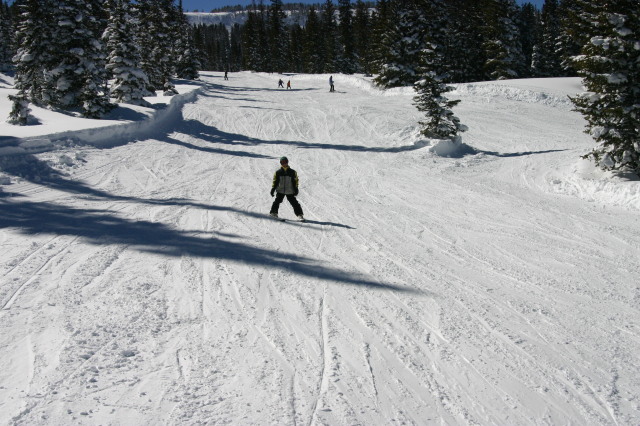 2006/03(March)/Skiing-WolfCreek/640x480_2006-03-14-Skiing-Wolfcreek-070-Chance.JPG
