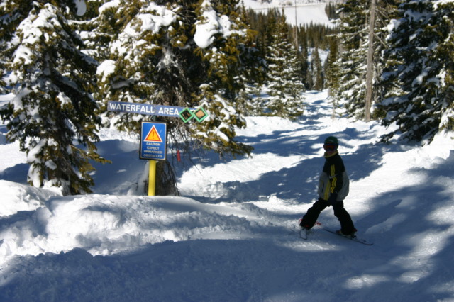 2006-03-14-Skiing-Wolfcreek-144-Chance-double-diamond.JPG