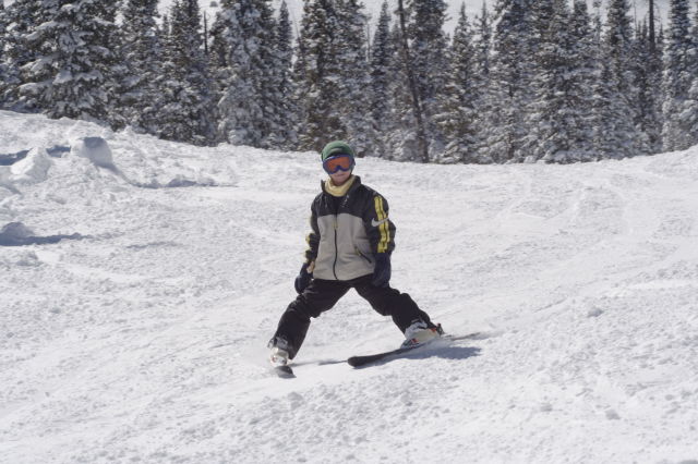 2006/03(March)/Skiing-WolfCreek/640x480_IMG_3764.JPG