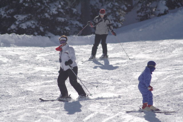 2006/03(March)/Skiing-WolfCreek/640x480_IMG_3810.JPG