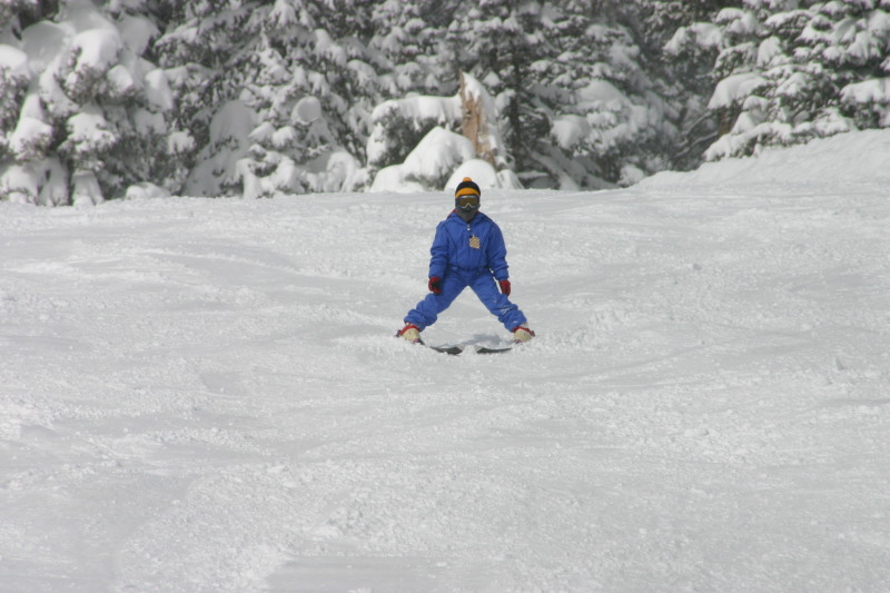 2006-03-13-Skiing-WolfCreek-14-Brittney.JPG