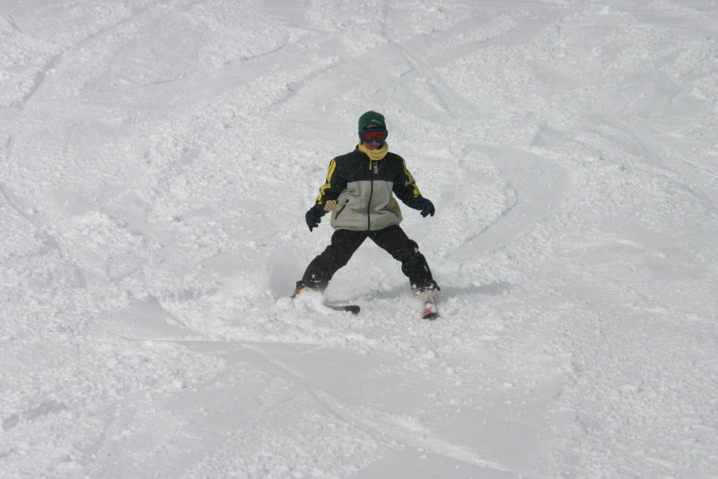 2006/03(March)/Skiing-WolfCreek/800x600_2006-03-13-Skiing-WolfCreek-29-Chance.JPG