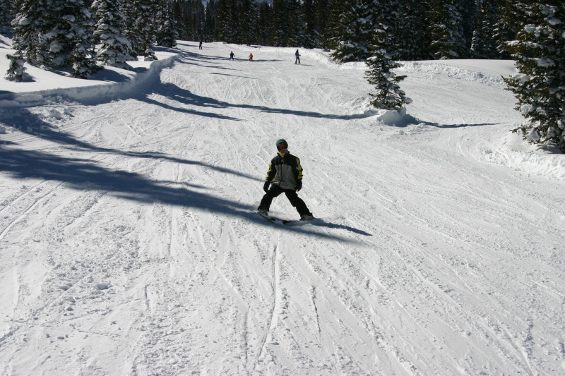 2006/03(March)/Skiing-WolfCreek/800x600_2006-03-14-Skiing-Wolfcreek-072-Chance.JPG