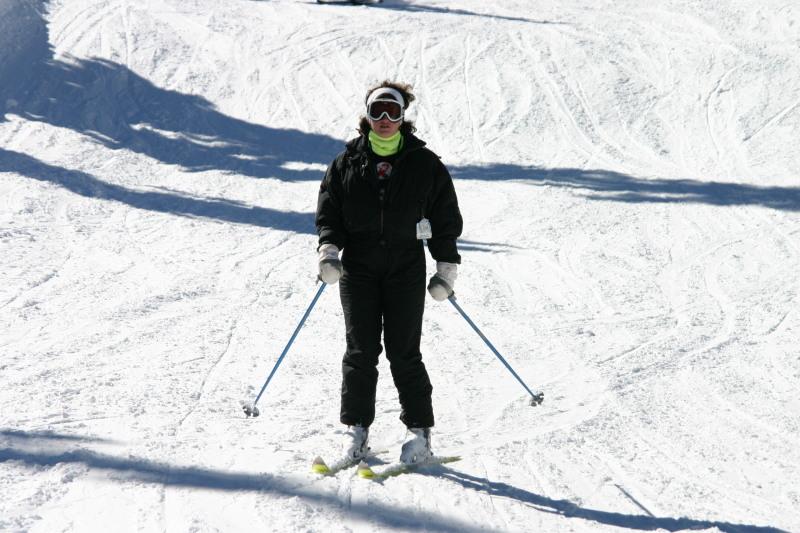 2006/03(March)/Skiing-WolfCreek/800x600_2006-03-14-Skiing-Wolfcreek-087-Suzi.JPG