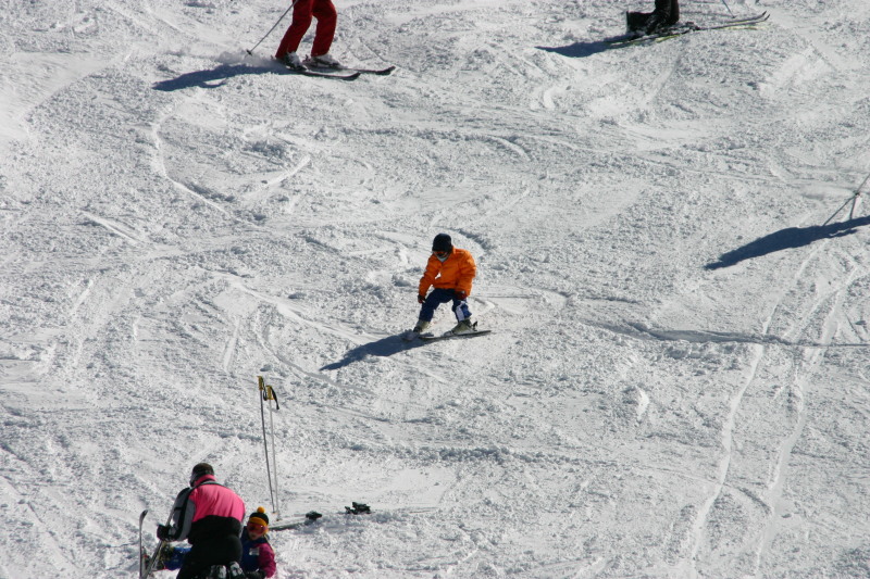 2006/03(March)/Skiing-WolfCreek/800x600_2006-03-14-Skiing-Wolfcreek-111-Dax.JPG