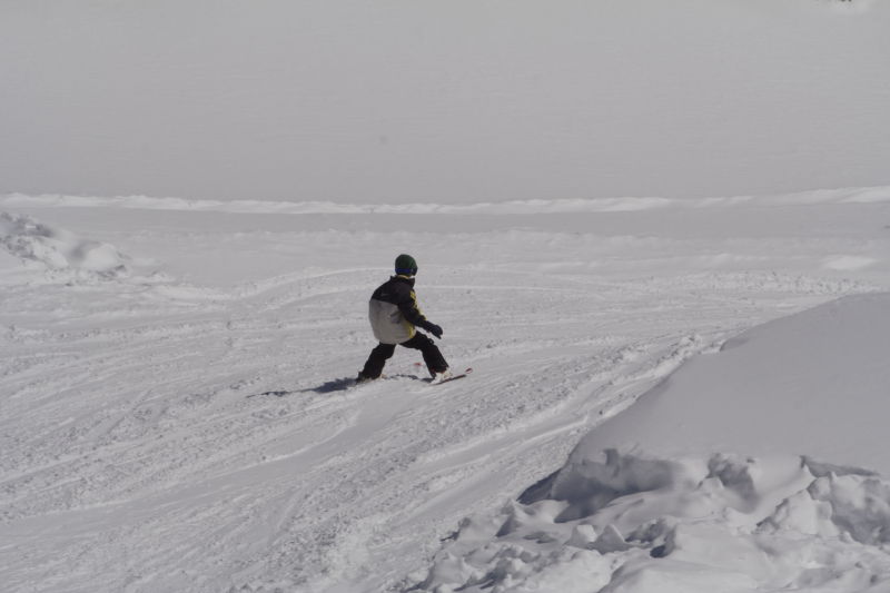 2006/03(March)/Skiing-WolfCreek/800x600_IMG_3770.JPG