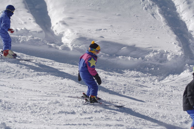 2006/03(March)/Skiing-WolfCreek/800x600_IMG_3801.JPG