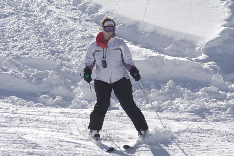 2006/03(March)/Skiing-WolfCreek/800x600_IMG_3802.JPG