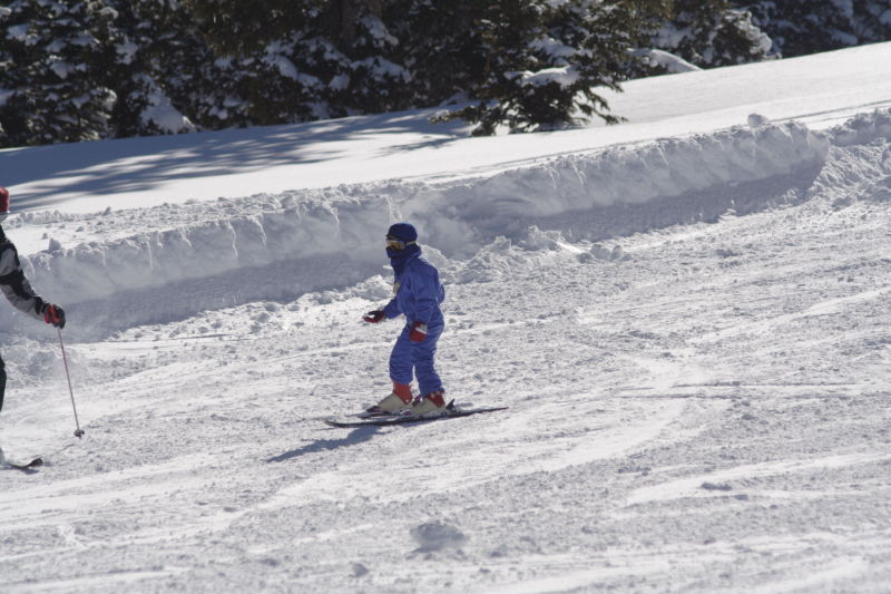 2006/03(March)/Skiing-WolfCreek/800x600_IMG_3814.JPG