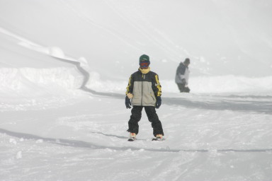2006-03-13-Skiing-WolfCreek-03-Chance.JPG