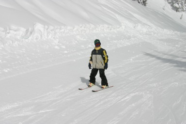2006-03-13-Skiing-WolfCreek-07-Chance.JPG