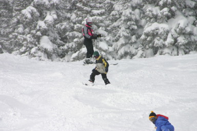 2006-03-13-Skiing-WolfCreek-20-Ren-Chance-Brittney.JPG