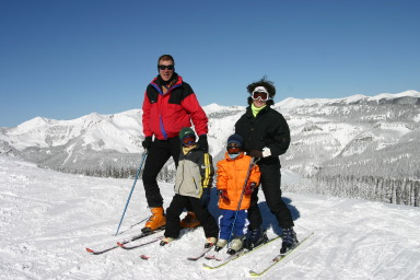 2006-03-14-Skiing-Wolfcreek-019-Chance-Dax-Suzi-Travis.JPG