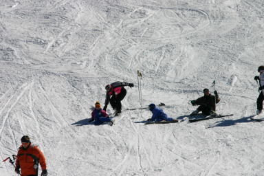 2006-03-14-Skiing-Wolfcreek-092-McKenzie-Ren-Brittney-Marci.JPG