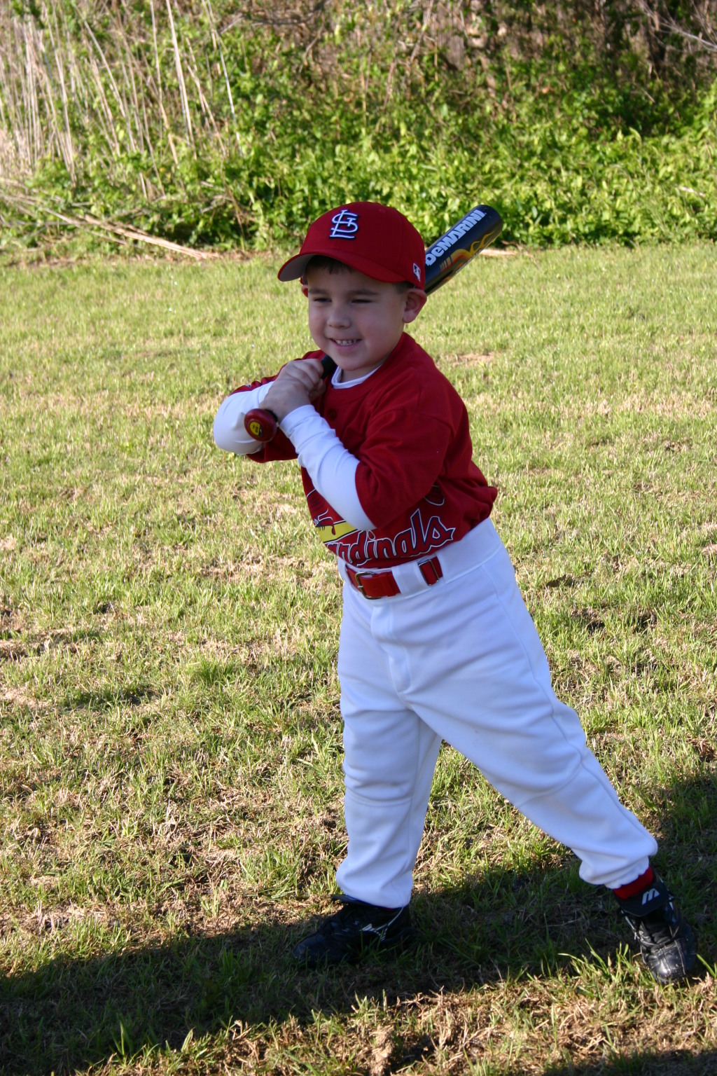 2006/03(March)/Tball-Professional-poses/1024x768_2006-03-25-Tball-Prof-39-Mason.JPG