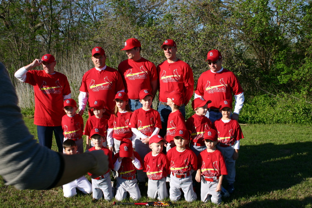 2006/03(March)/Tball-Professional-poses/1024x768_2006-03-25-Tball-Prof-43-Cardinals-team.JPG