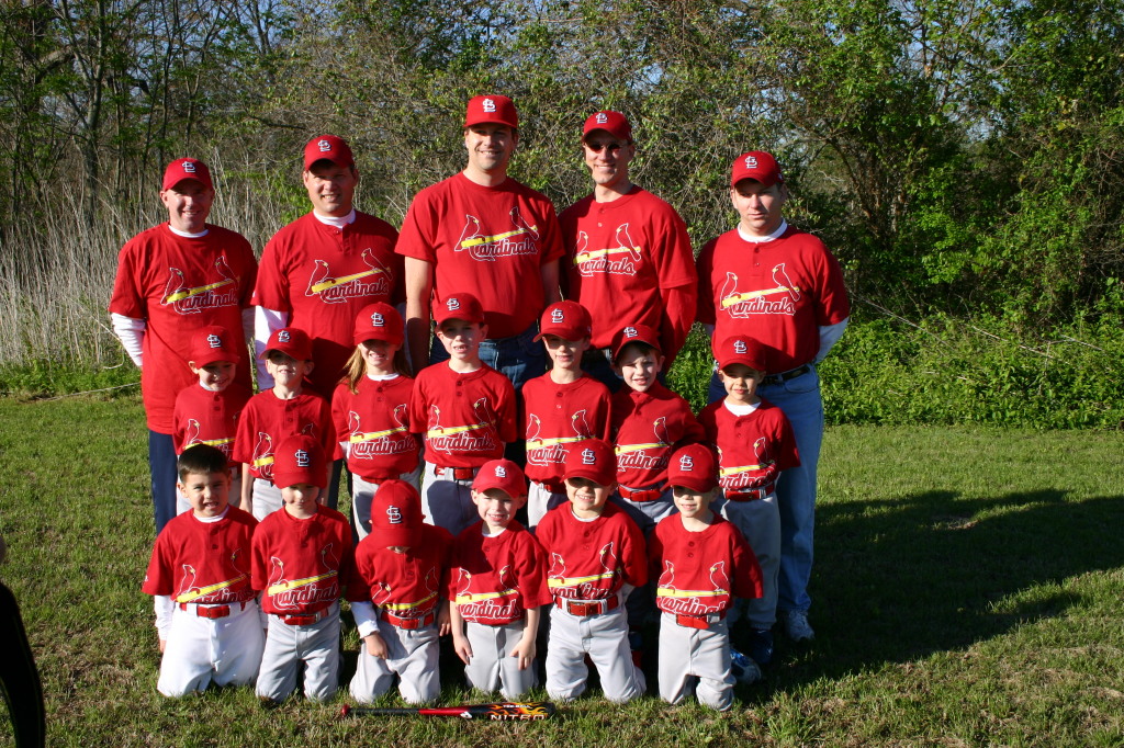 2006/03(March)/Tball-Professional-poses/1024x768_2006-03-25-Tball-Prof-48-Cardinals-team.JPG