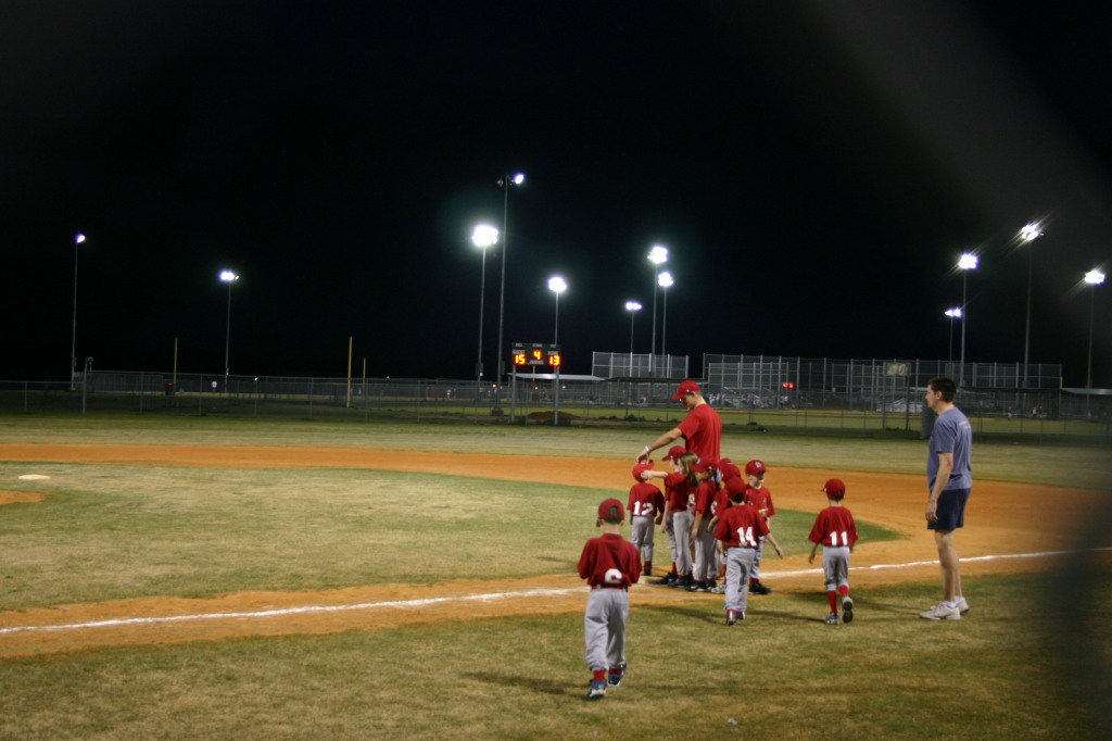 2006/03(March)/Tball/1024x768_2006-03-02-Tball-16.JPG