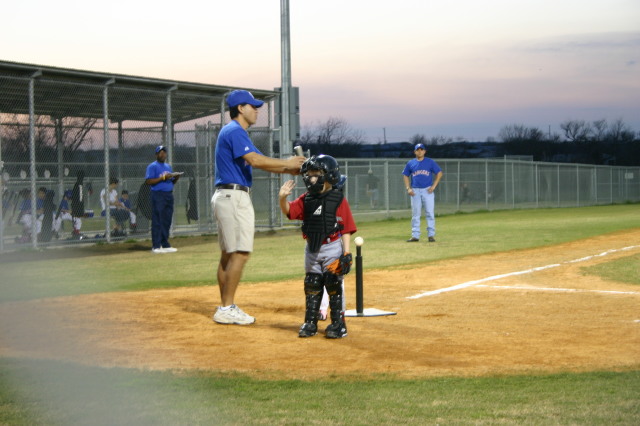 2006/03(March)/Tball/640x480_2006-03-02-Tball-12-Case.JPG