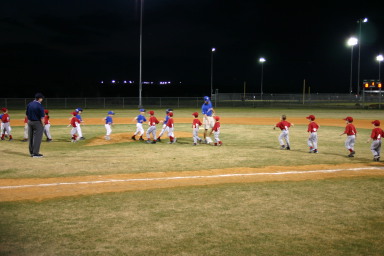 2006-03-02-Tball-22-shake-hands.JPG