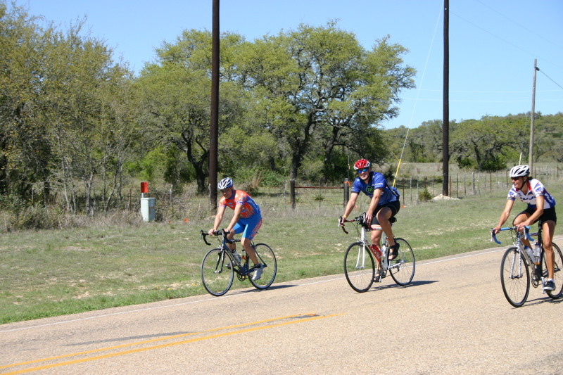 2006/04(April)/Bicycle-to-Fredricksburg/800x600_2006-04-08-Bicycle-to-Fredricksburg-21-Travis-Lisa-TravisJustilian.JPG