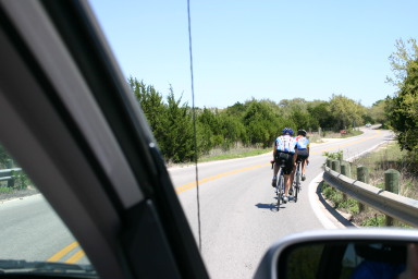 2006-04-09-Bicycle-from-Fredricksburg-08-Lisa-TravisJustilian.JPG