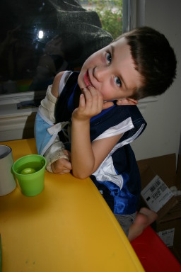 2006-04-15-dying-Easter-eggs-07-Dax.JPG