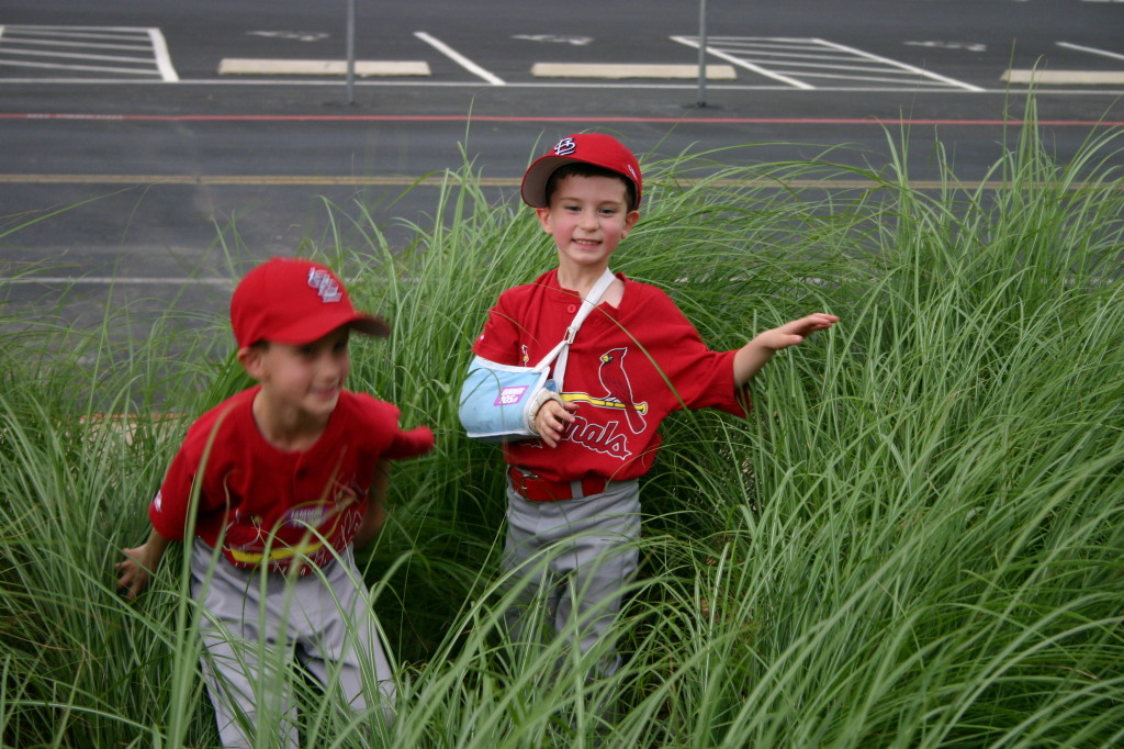2006/04(April)/Tball-RR-Express/1024x768_2006-04-18-Tball-RR-Express-07-Chance-Dax.JPG