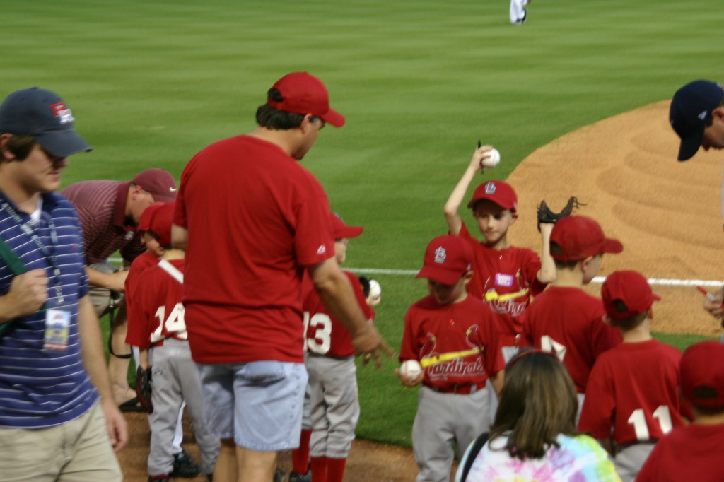 2006/04(April)/Tball-RR-Express/1024x768_2006-04-18-Tball-RR-Express-40-PaulJR-Chance.JPG