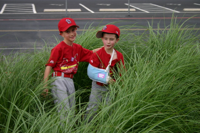 2006/04(April)/Tball-RR-Express/640x480_2006-04-18-Tball-RR-Express-10-Chance-Dax.JPG