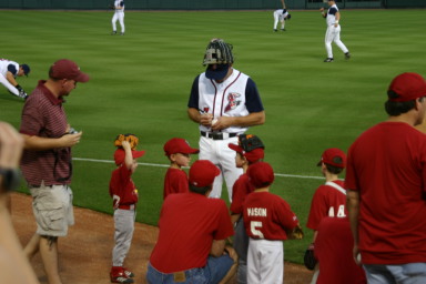2006-04-18-Tball-RR-Express-34-signing-ball.JPG