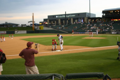 2006-04-18-Tball-RR-Express-51-out-on-the-field.JPG