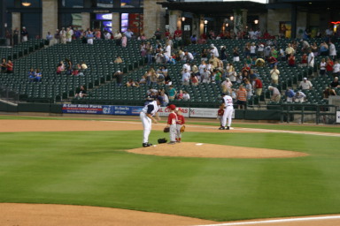 2006-04-18-Tball-RR-Express-53-out-on-the-field-Dax-Caden.JPG
