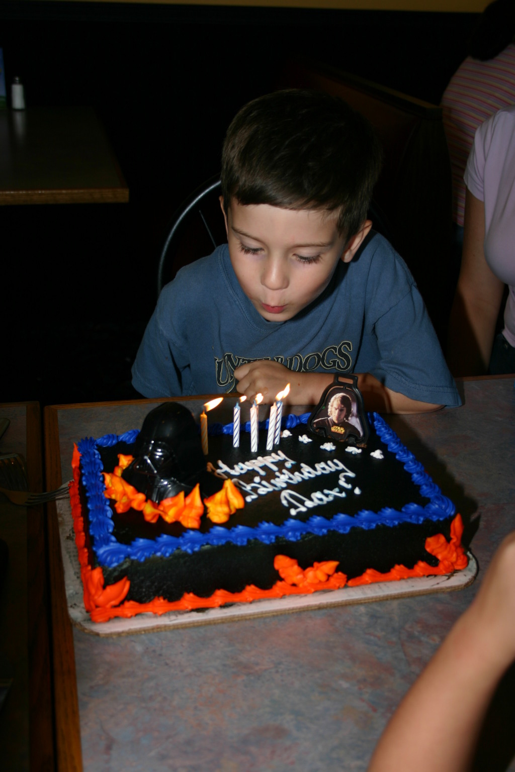 2006/05(May)/Dax-5th-Bday/1024x768_2006-05-07-Dax-5th-Bday-06.JPG