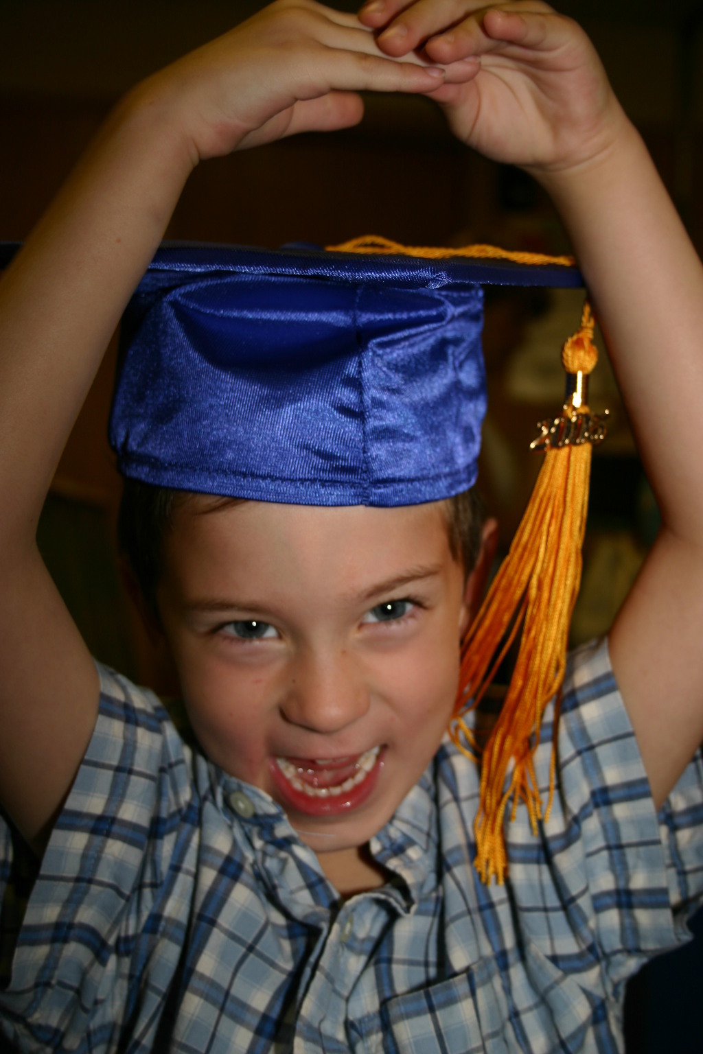 2006/05(May)/Dax-PreK-Graduation/1024x768_2006-05-19-Dax-PreK-Graduation-5.JPG