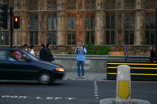 2006/05(May)/London/Day2/640x480_2006-05-26-London-83-Travis-Parliment.JPG
