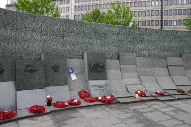 2006-05-26-London-20-Austrailian-memorial.JPG