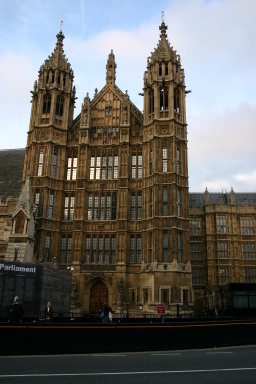 2006-05-26-London-75-Parliment.JPG