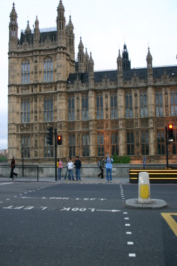 2006-05-26-London-84-Travis-Parliment.JPG