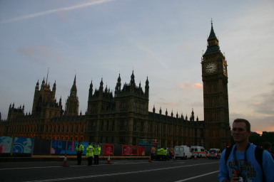 2006-05-26-London-89-Travis-BigBen.JPG