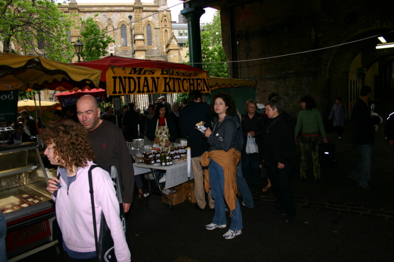 2006-05-27-London-02-Boroughs-market-Suzi.JPG
