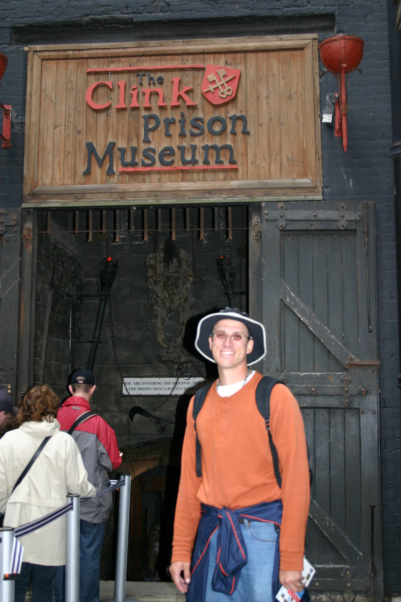 2006/05(May)/London/Day3/800x600_2006-05-27-London-14-Travis-Clink-Prison-Museum.JPG