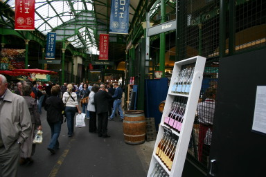 2006-05-27-London-08-Boroughs-market-Suzi.JPG