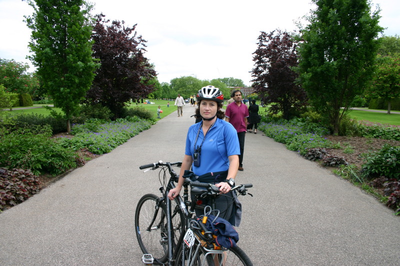 2006-05-28-London-83-bike-tour-Suzi.JPG