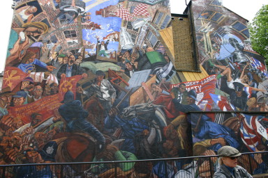 2006-05-28-London-23-bike-tour-Mosley-art.JPG